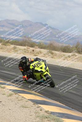 media/May-05-2025-Moto Forza (Mon) [[3c1838c5e5]]/2-B Group/Session 2 (Turn 7 Inside)/